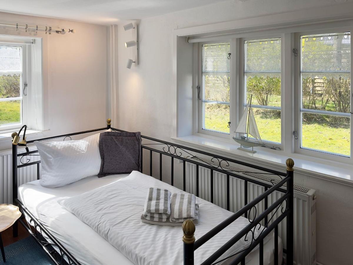 Friesenhaus Amrum Friesenhaushaelfte *Kloenschnack* Suddorf المظهر الخارجي الصورة